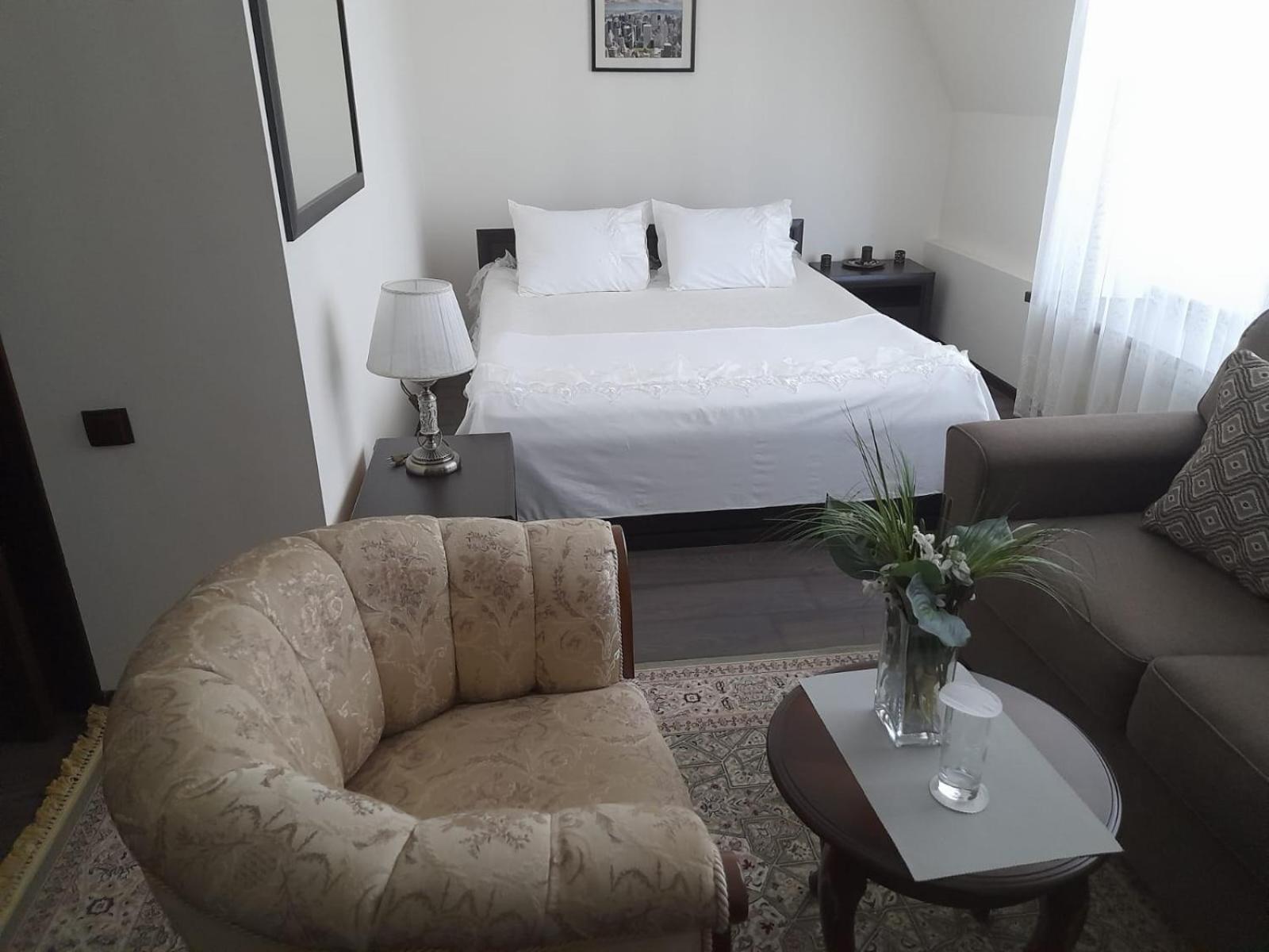 Hotel Krez Кизилорда Екстер'єр фото